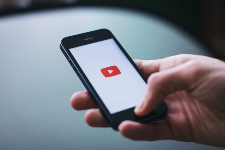 Read more about the article YouTube SEO Strategy: 5 Tips for Video Optimization