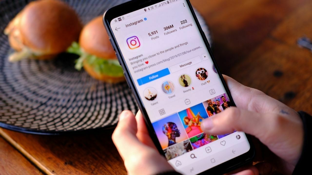 What is Instagram Influencer Marketing? A Beginner's Guide